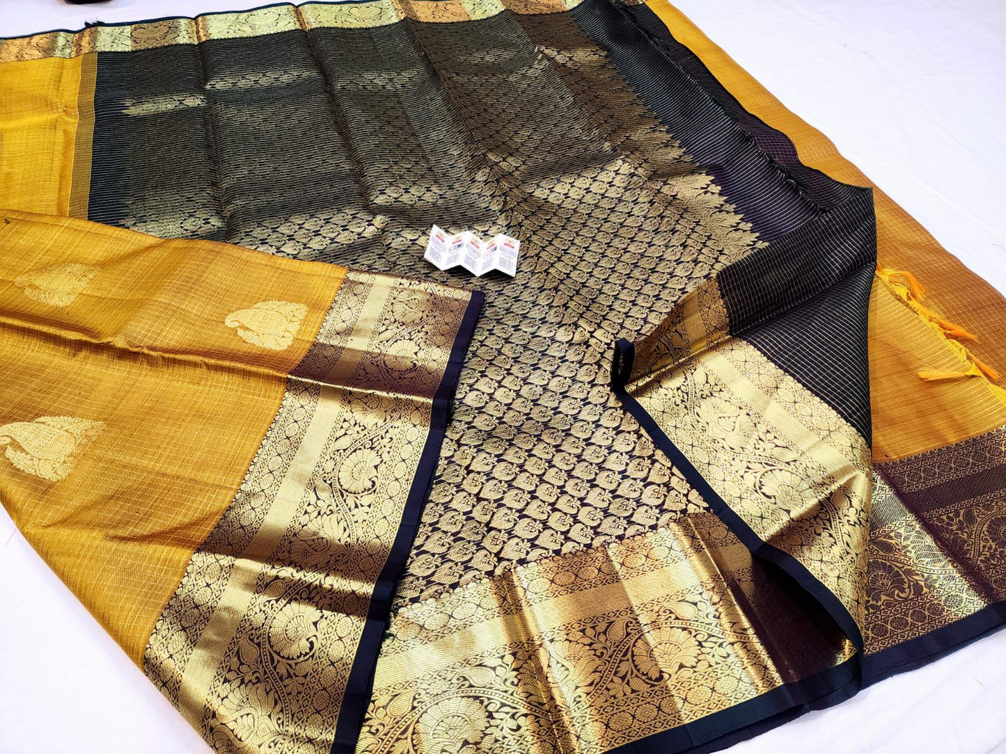 Mustard Checkered Sari Greenish Border & Pallu | SPK006