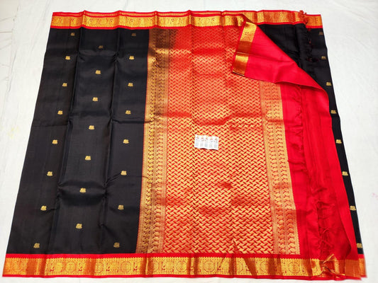 Kanjivaram Sari Pure Silk Saree | SPK018