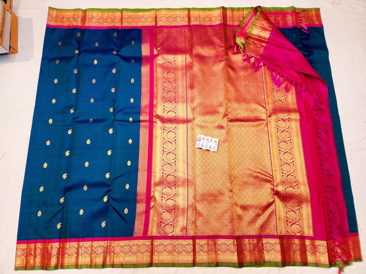 Korvai Handloom Kanchipuram Blue Saree with Pink Border | SPK019