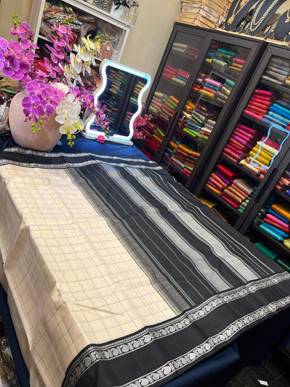 Kanjivaram Handloom Saree Off White & Black Colour | SPK072