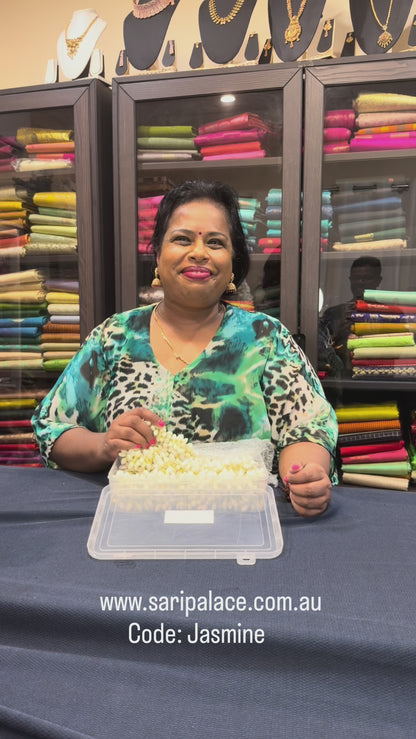 Mallipoo Natural Looking Handmade Jasmine Gajra G1